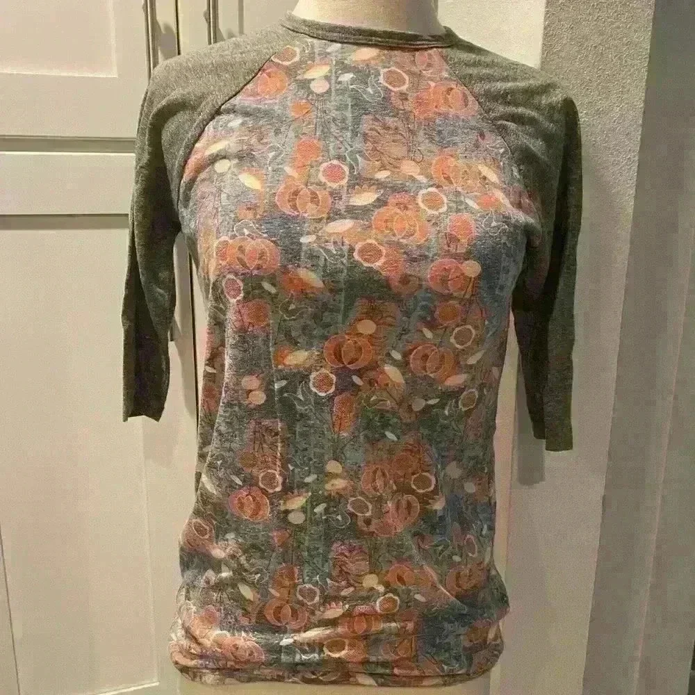Lularoe Tee